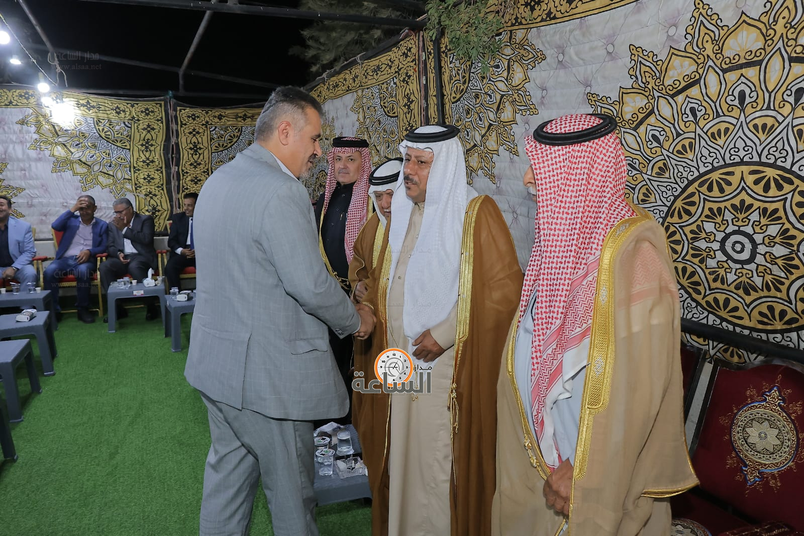 Madar Al-Saa Images 0.19196030559076882