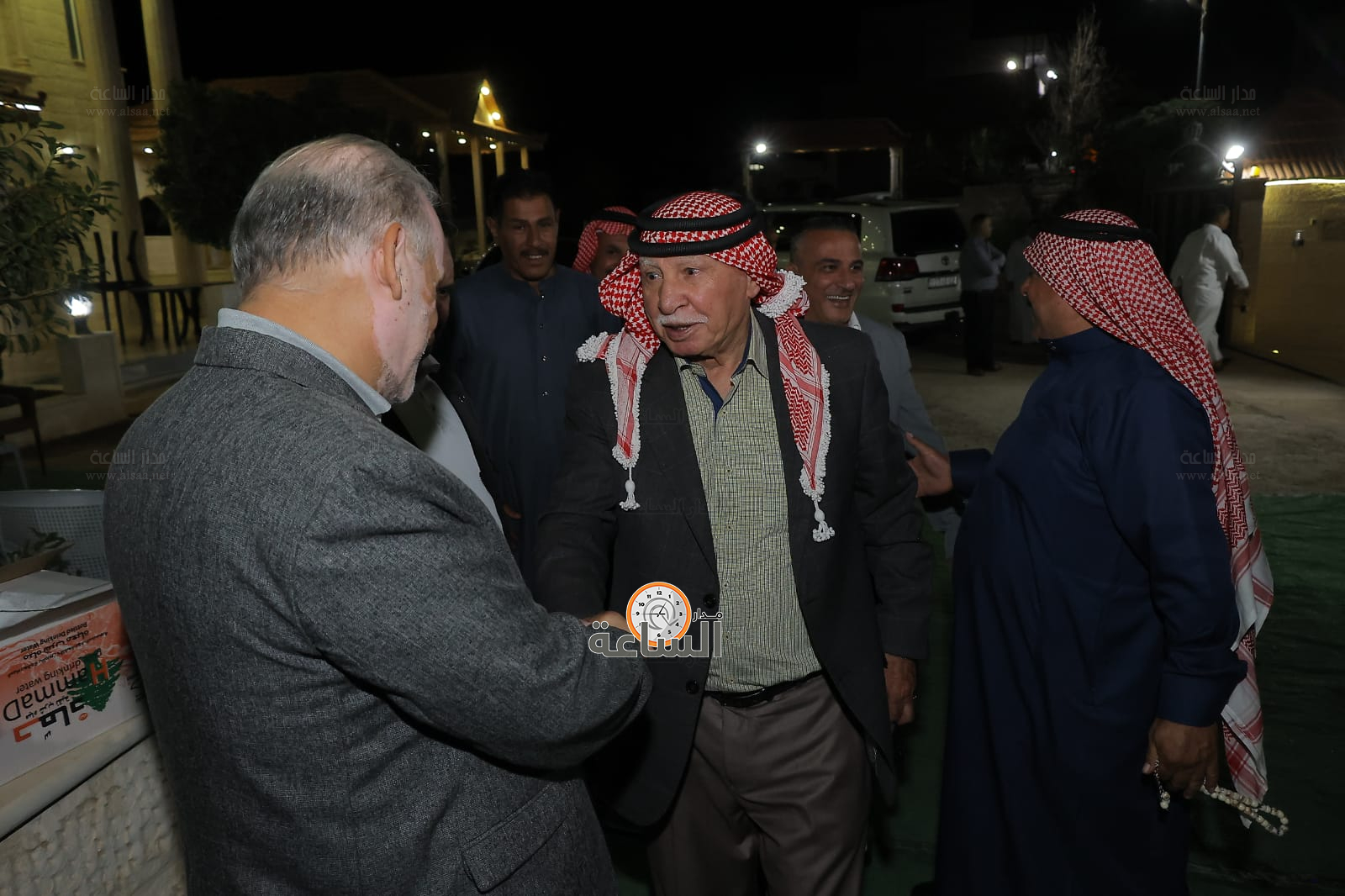 Madar Al-Saa Images 0.1751404877479077