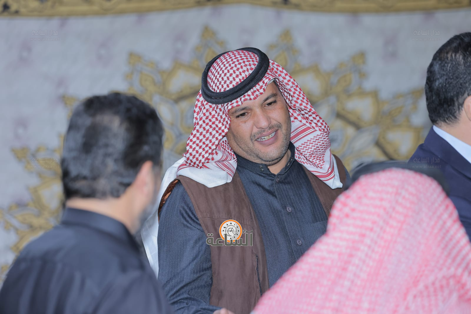 Madar Al-Saa Images 0.6763699290352625