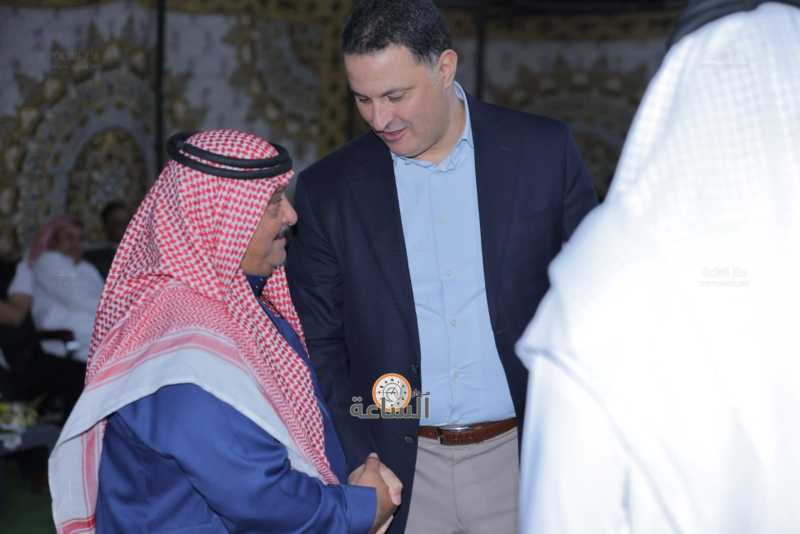 Madar Al-Saa Images 0.38839983991635973