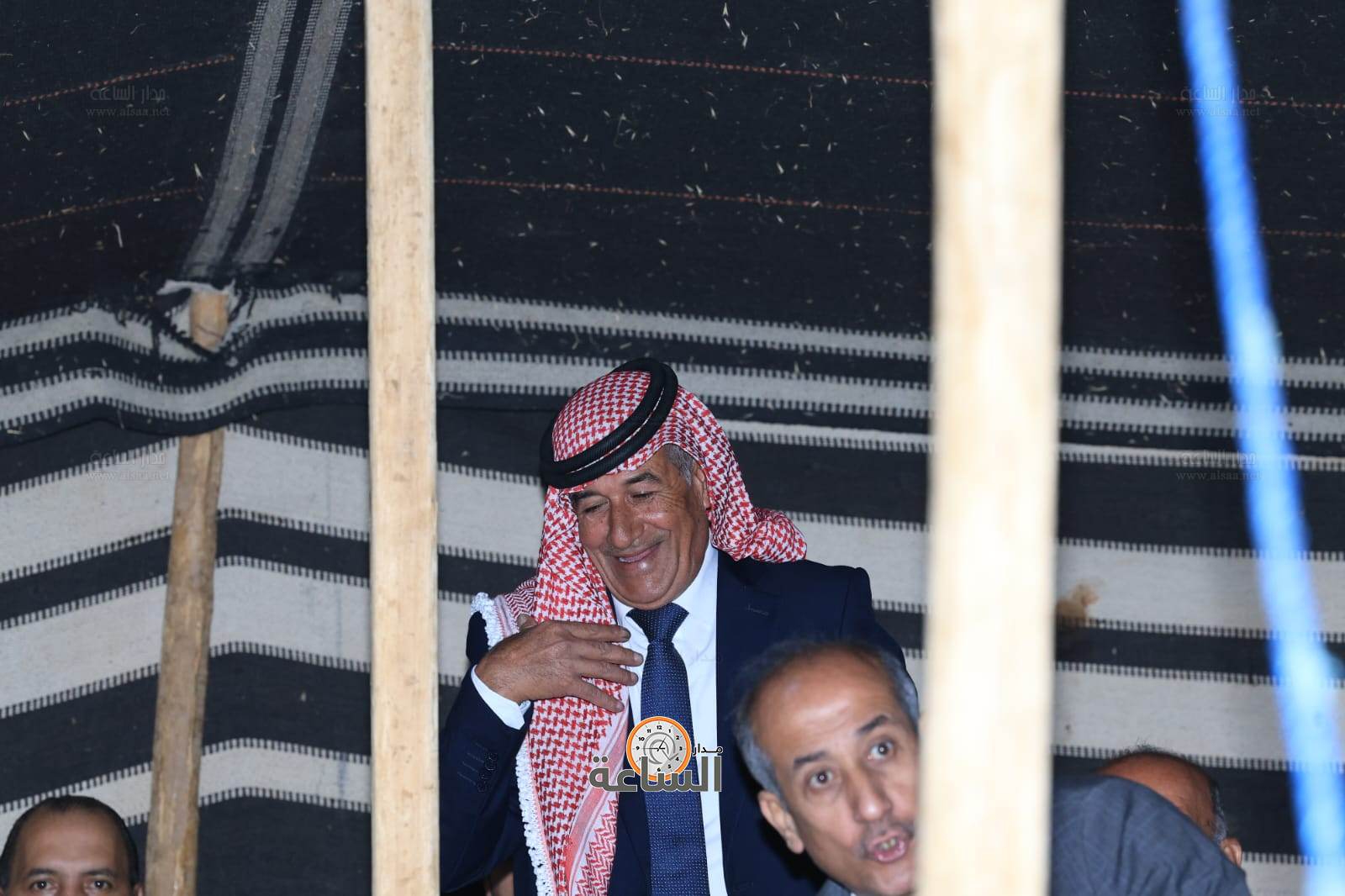 Madar Al-Saa Images 0.6961672612836546