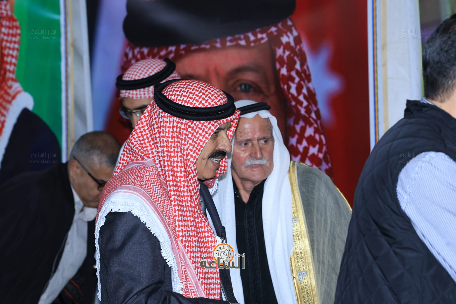 Madar Al-Saa Images 0.6987046044911142