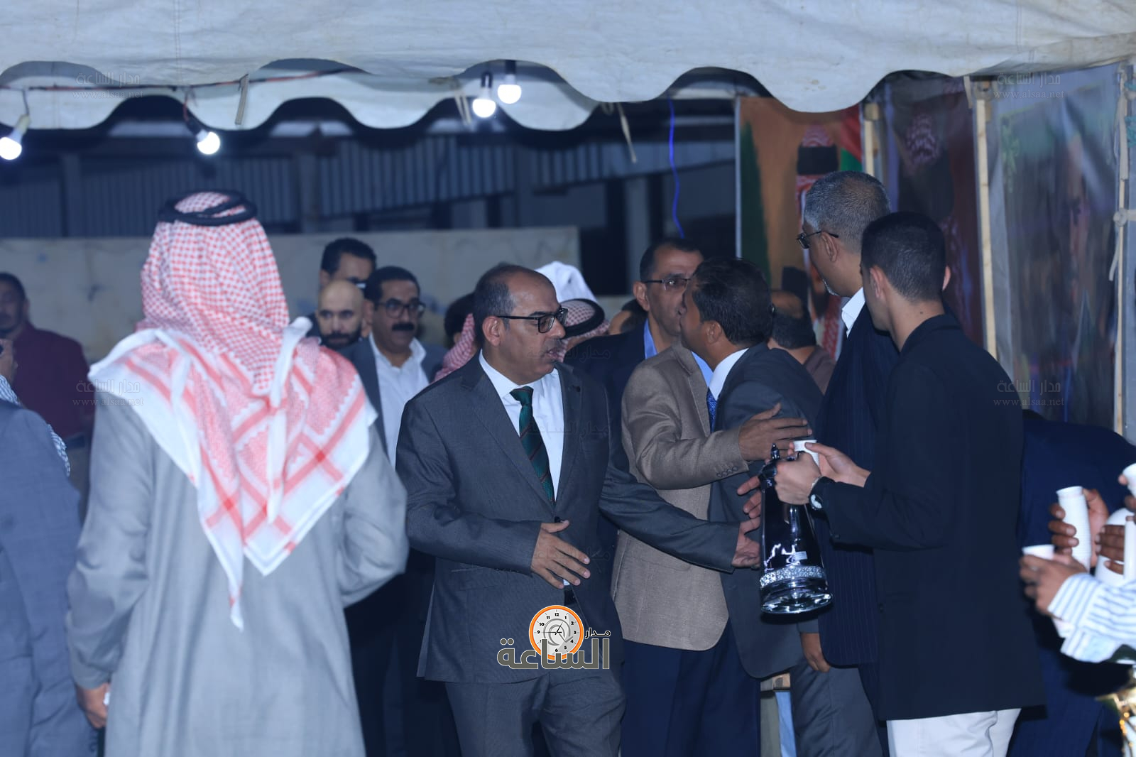 Madar Al-Saa Images 0.4013976399788971