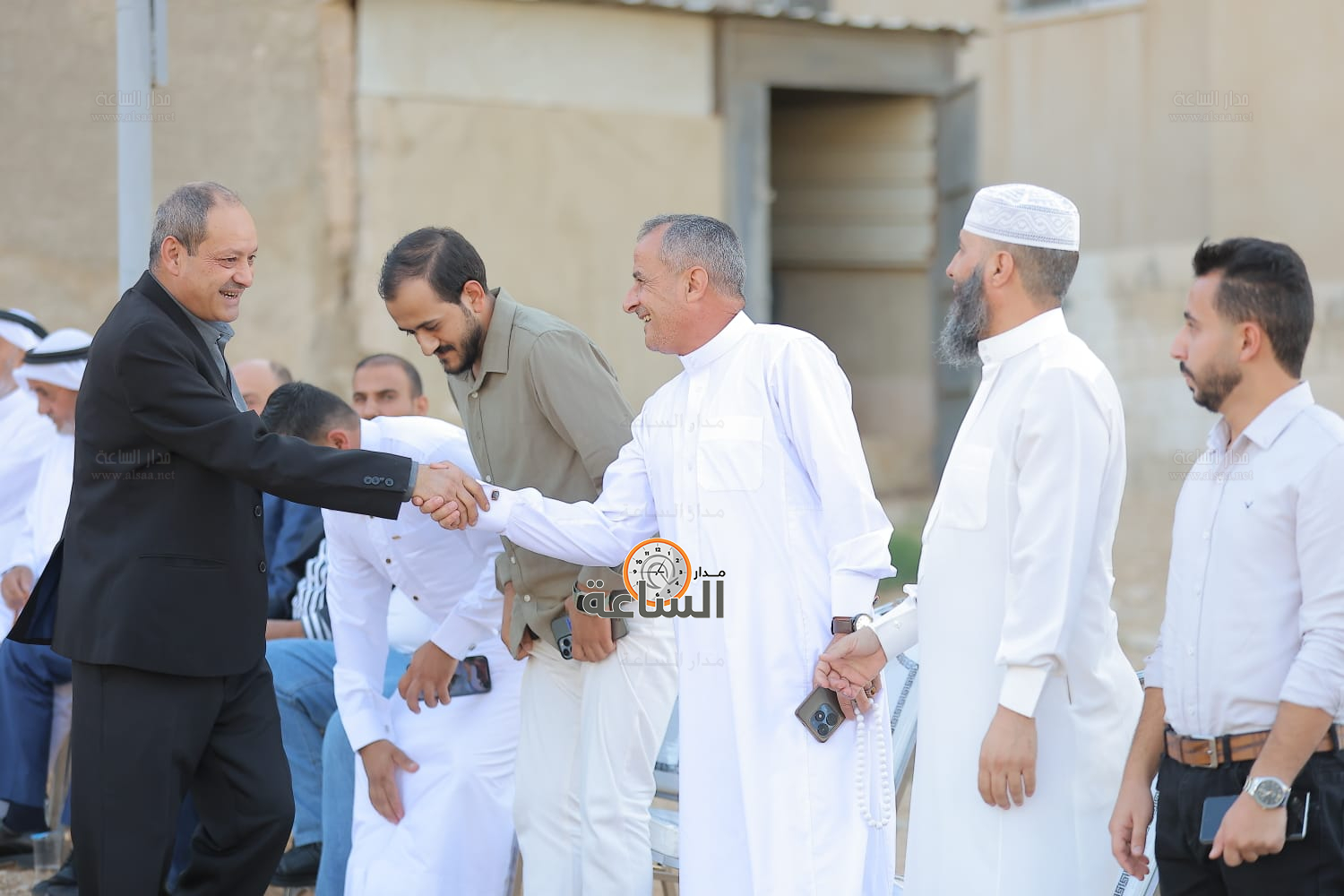 Madar Al-Saa Images 0.3820860305007172