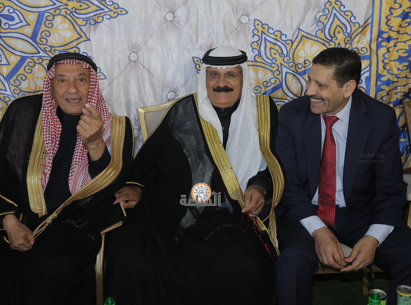 Madar Al-Saa Images 0.3044602050204176