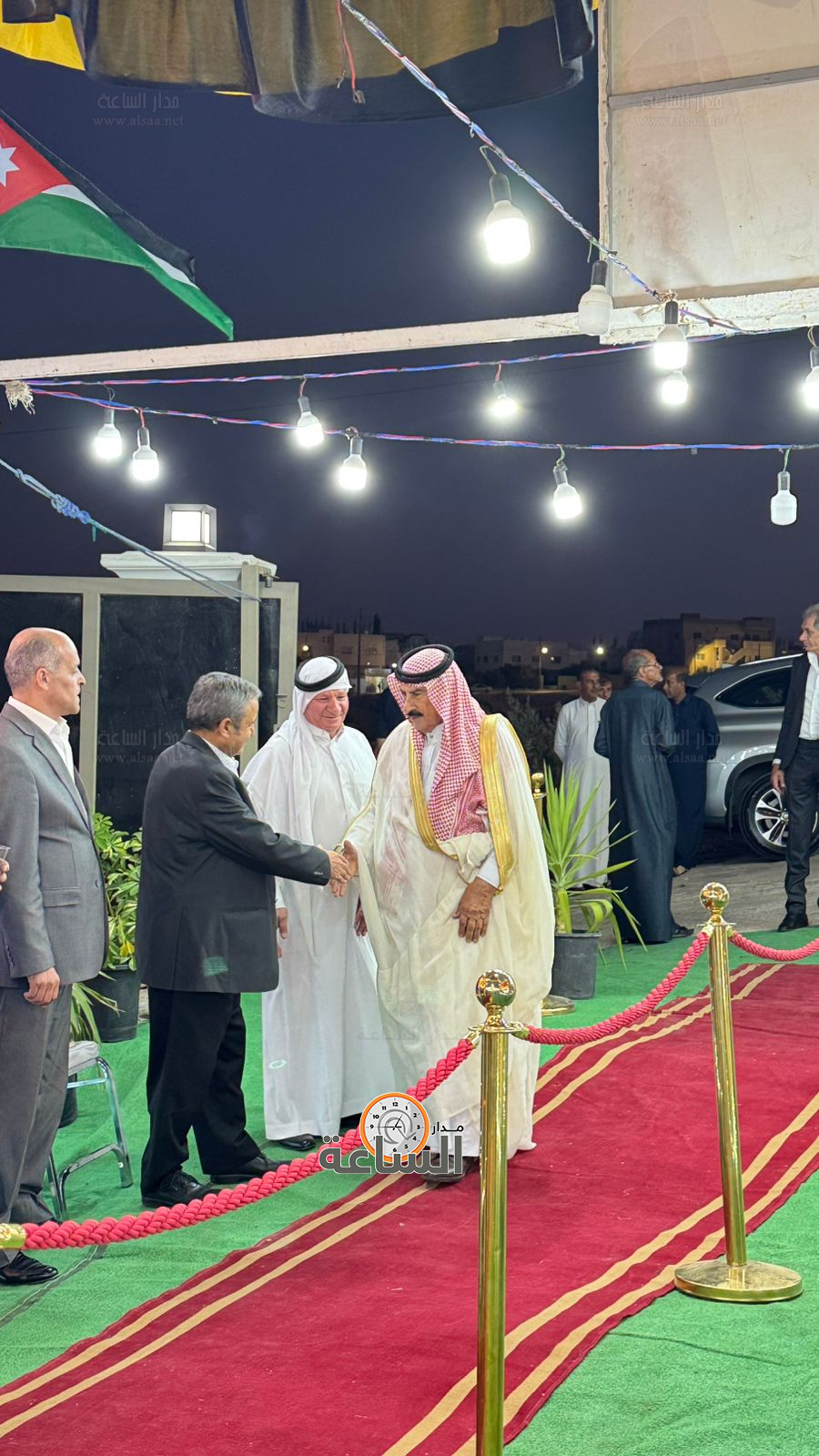 Madar Al-Saa Images 0.21752311010704328