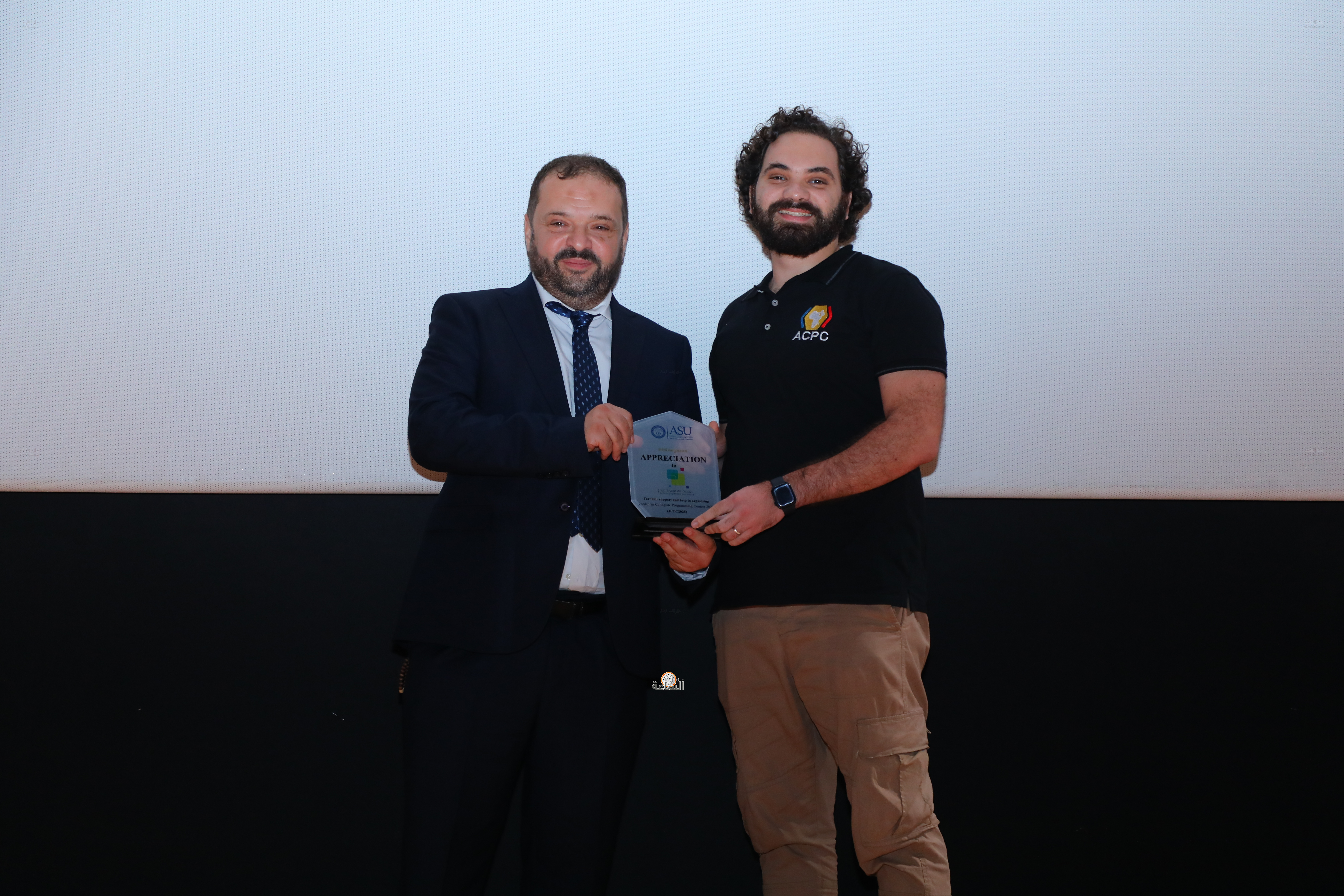 Madar Al-Saa Images 0.9825820221431564