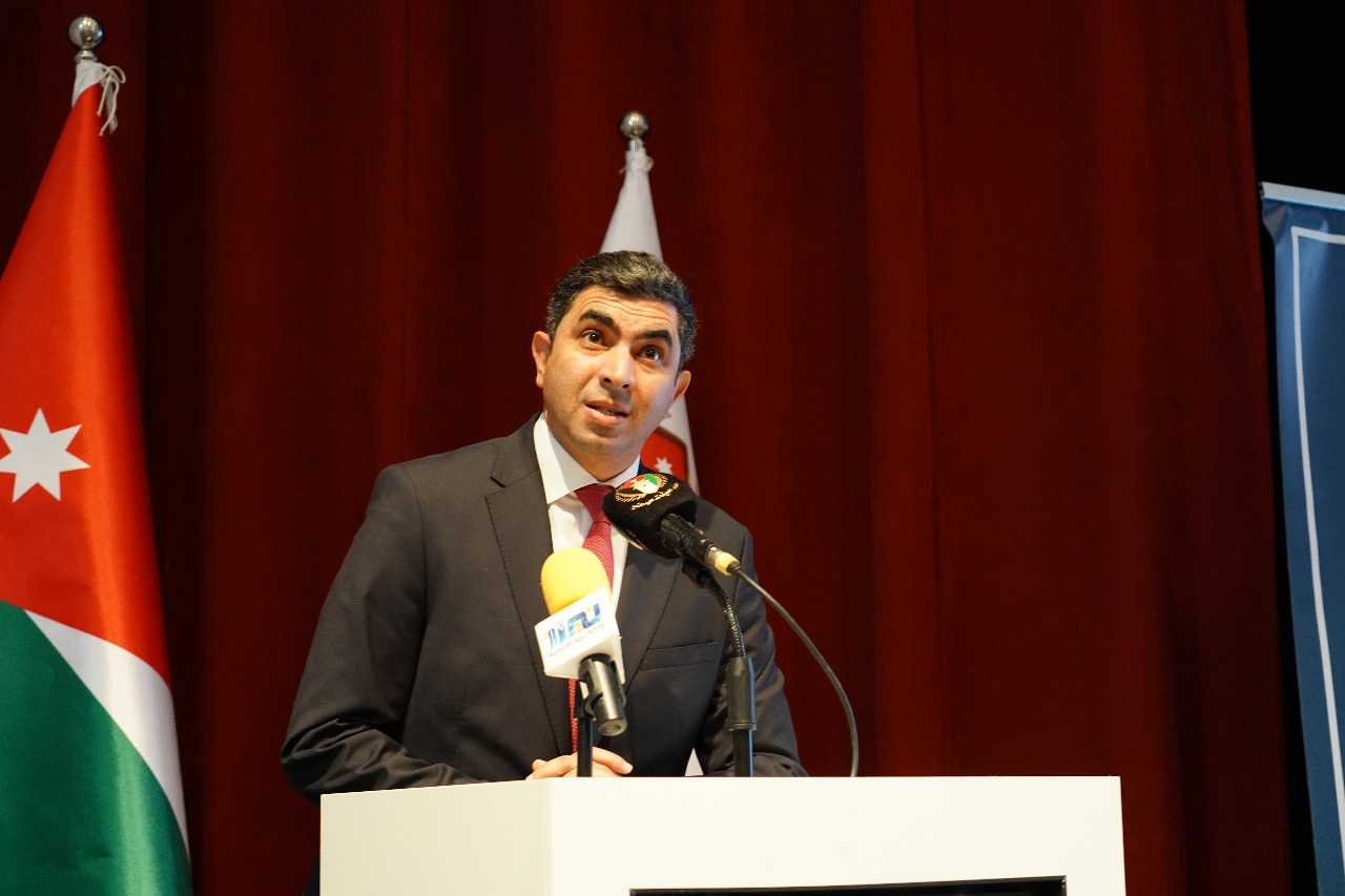 Madar Al-Saa Images 0.8818828728385106