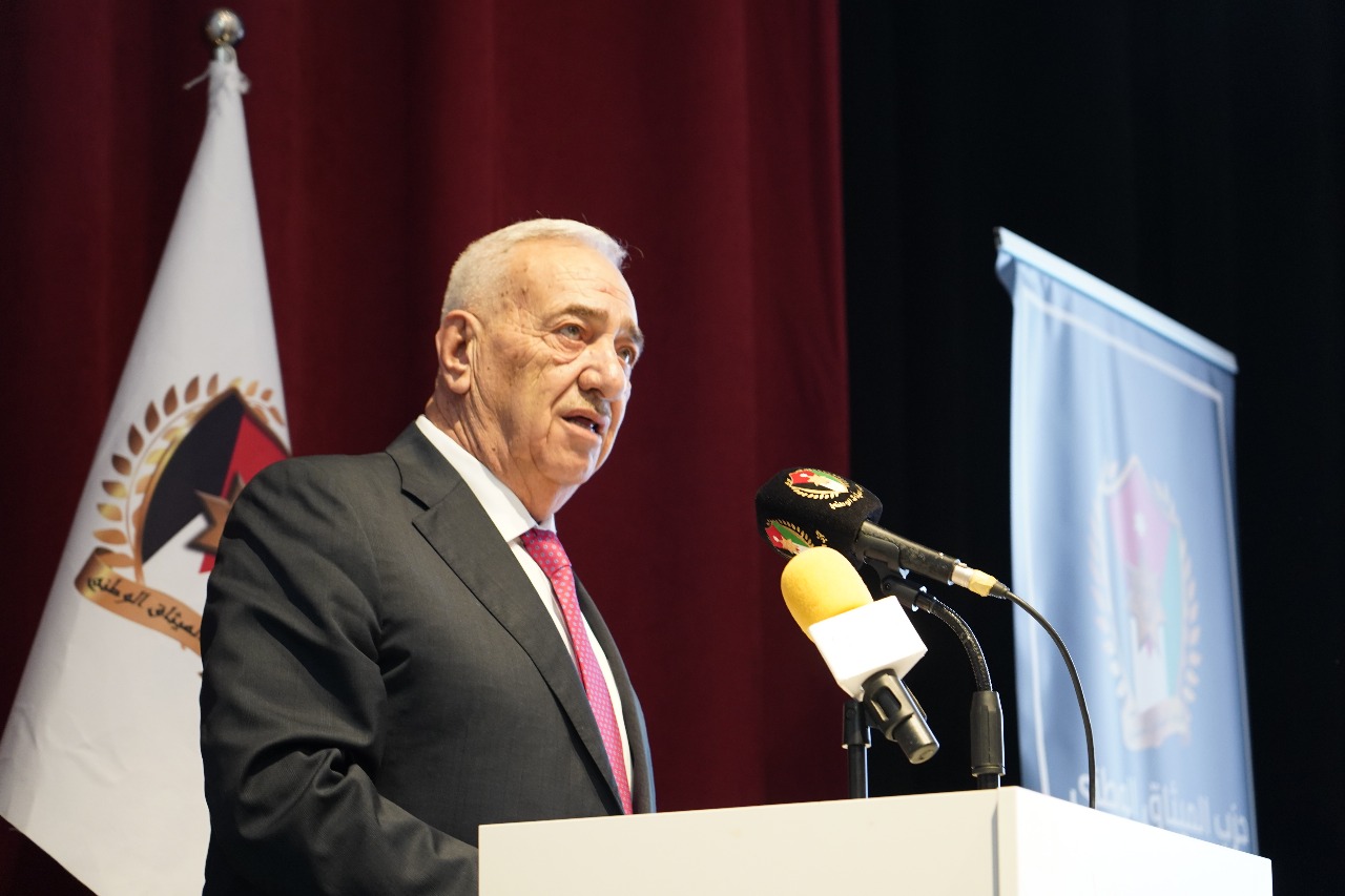 Madar Al-Saa Images 0.4764700127006637