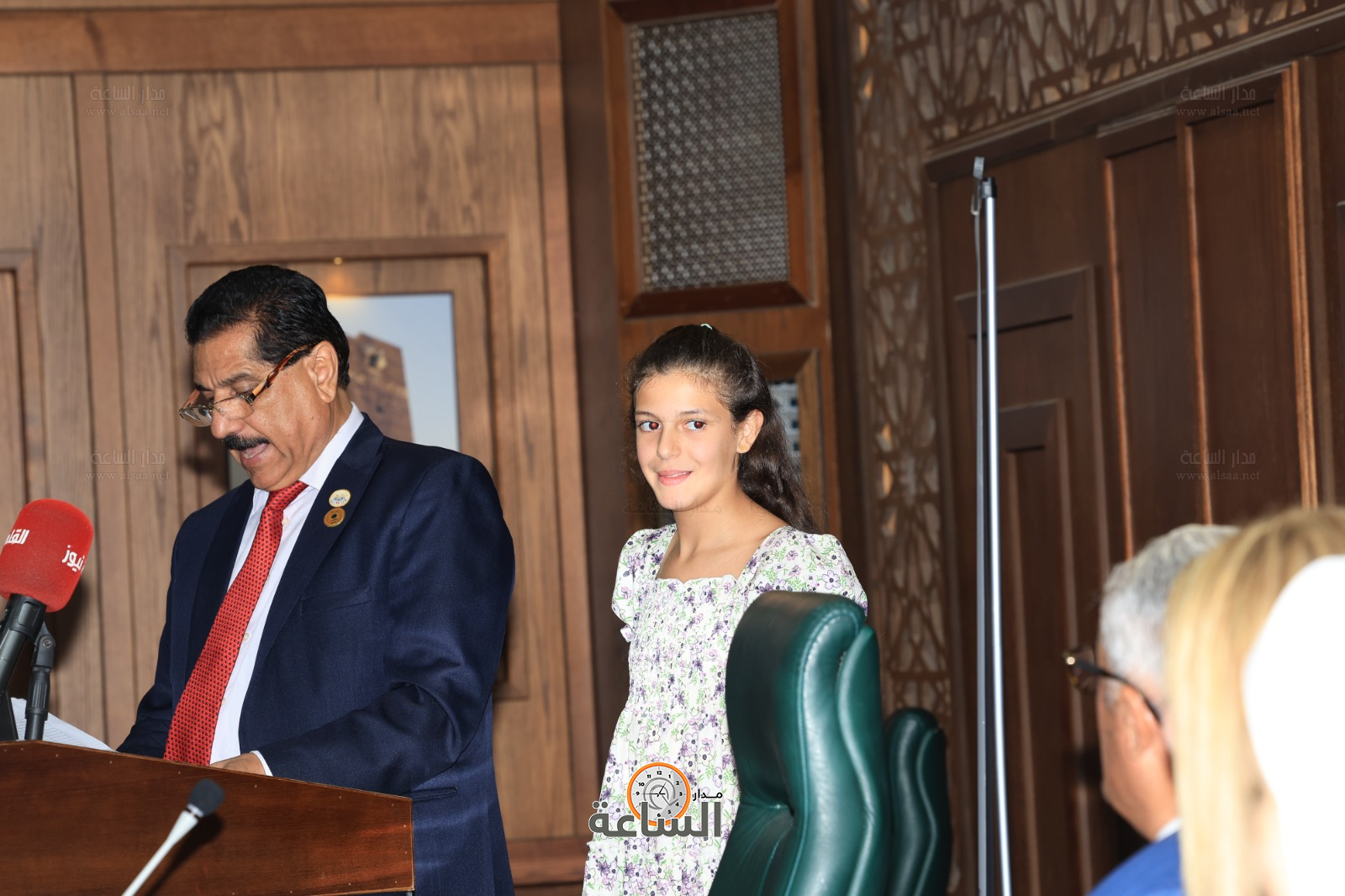 Madar Al-Saa Images 0.23548407622482537