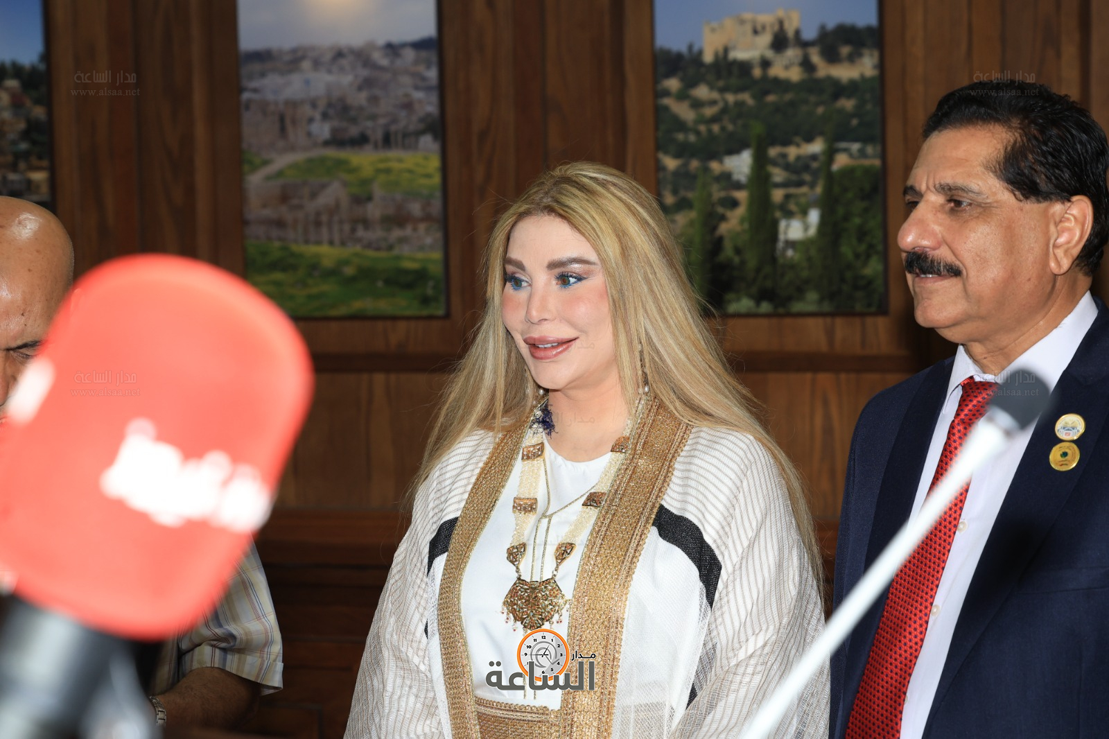 Madar Al-Saa Images 0.43165261969981605