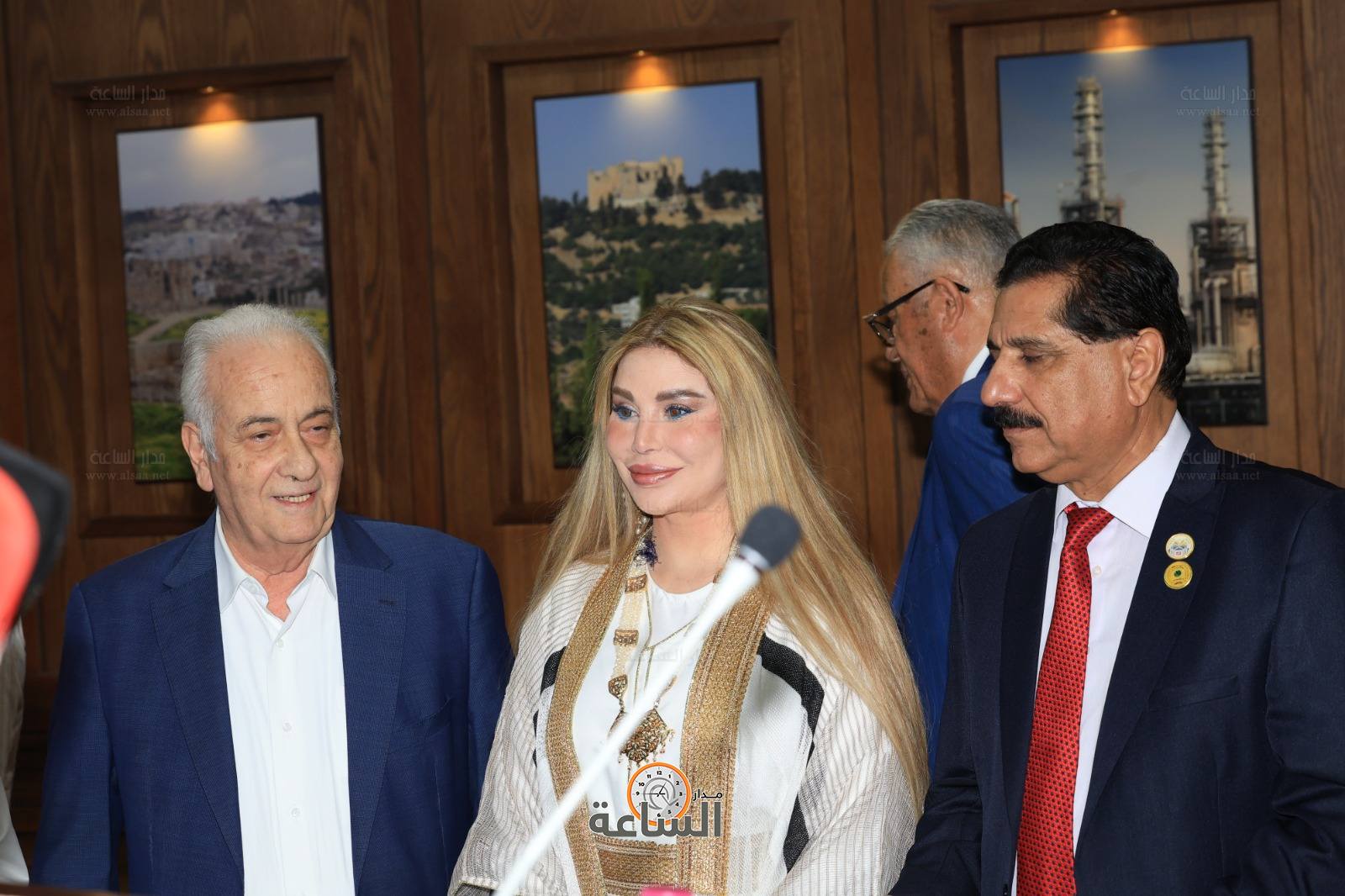 Madar Al-Saa Images 0.6089391157780031