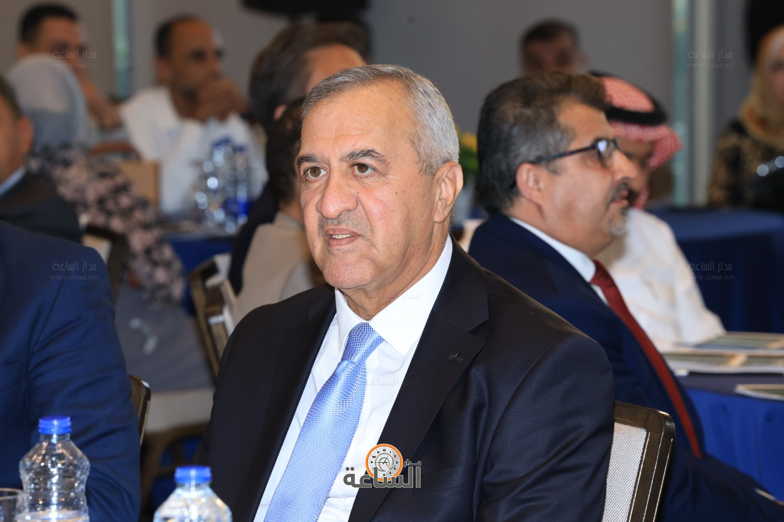 Madar Al-Saa Images 0.9163712193474983