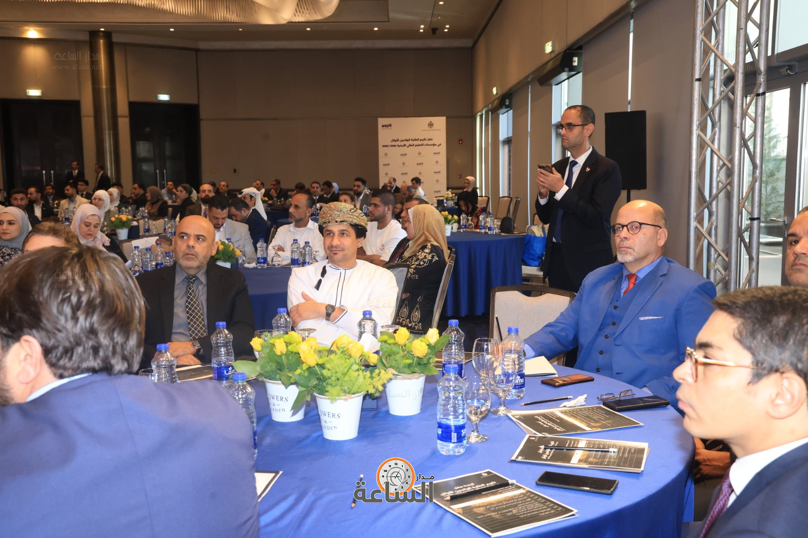 Madar Al-Saa Images 0.4428375428295468