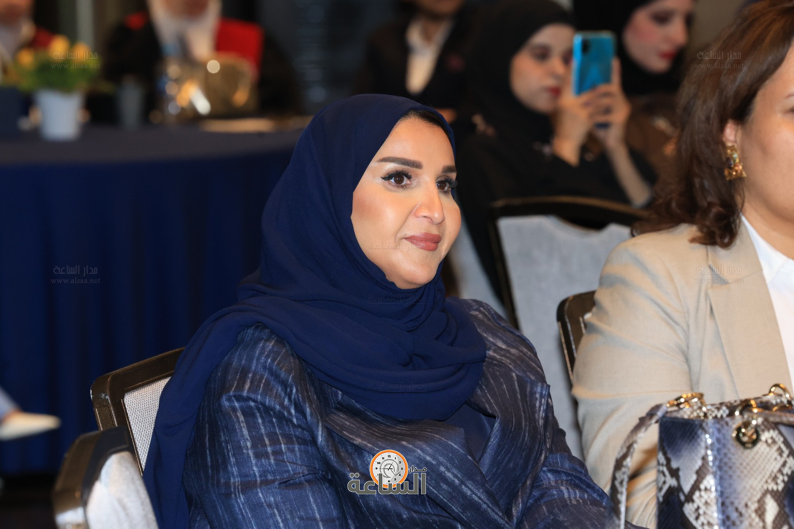 Madar Al-Saa Images 0.9225459215183222