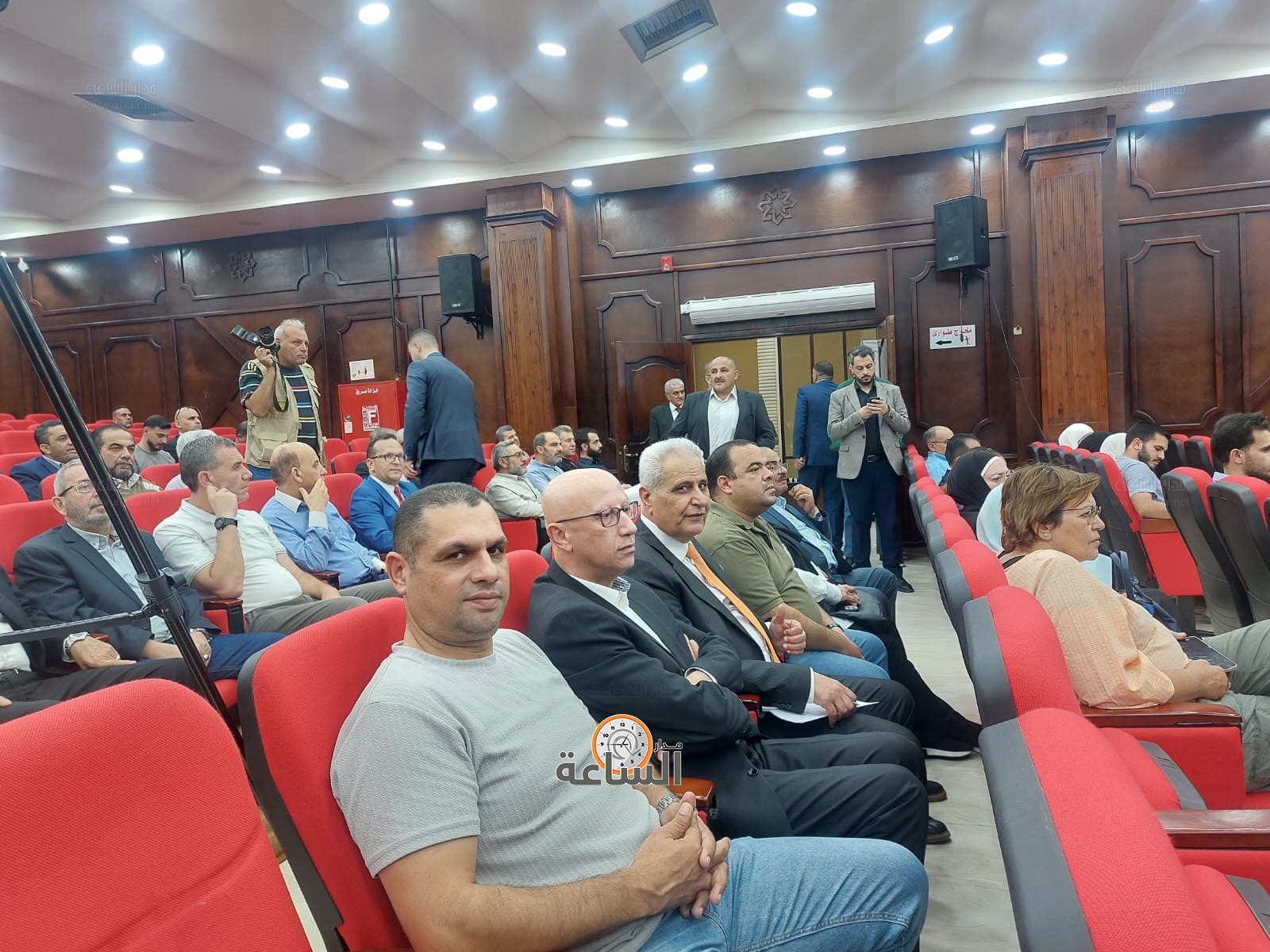 Madar Al-Saa Images 0.8847544949648691