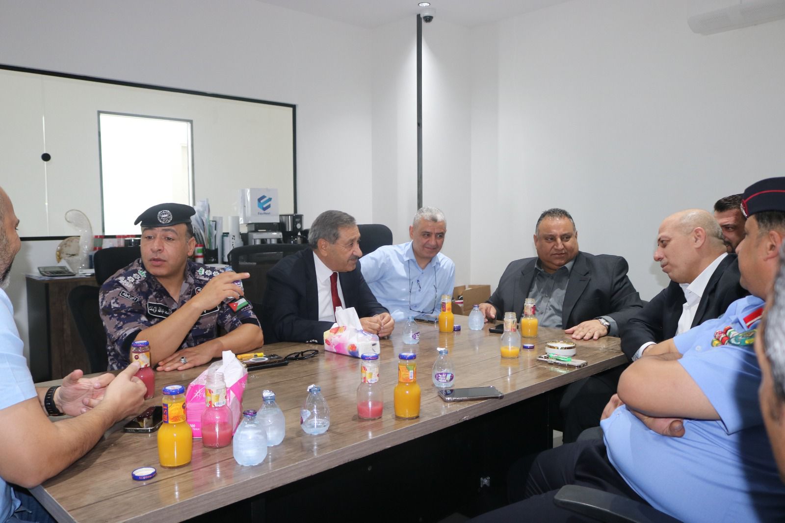 Madar Al-Saa Images 0.9042412254557104