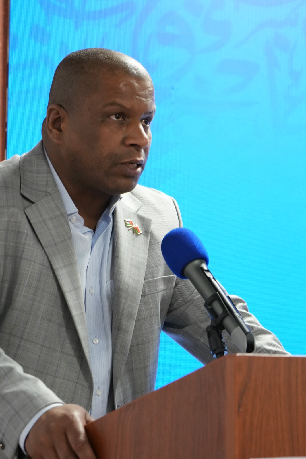 Madar Al-Saa Images 0.523721550947222