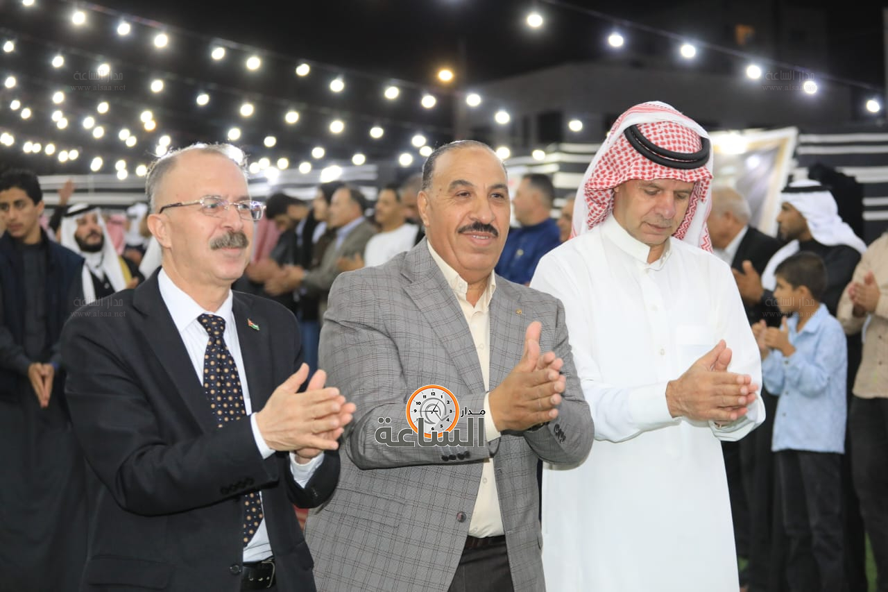 Madar Al-Saa Images 0.3878855350357807