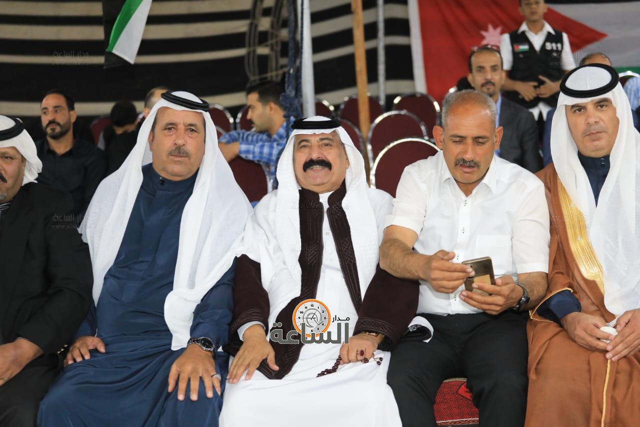 Madar Al-Saa Images 0.6765615423826538