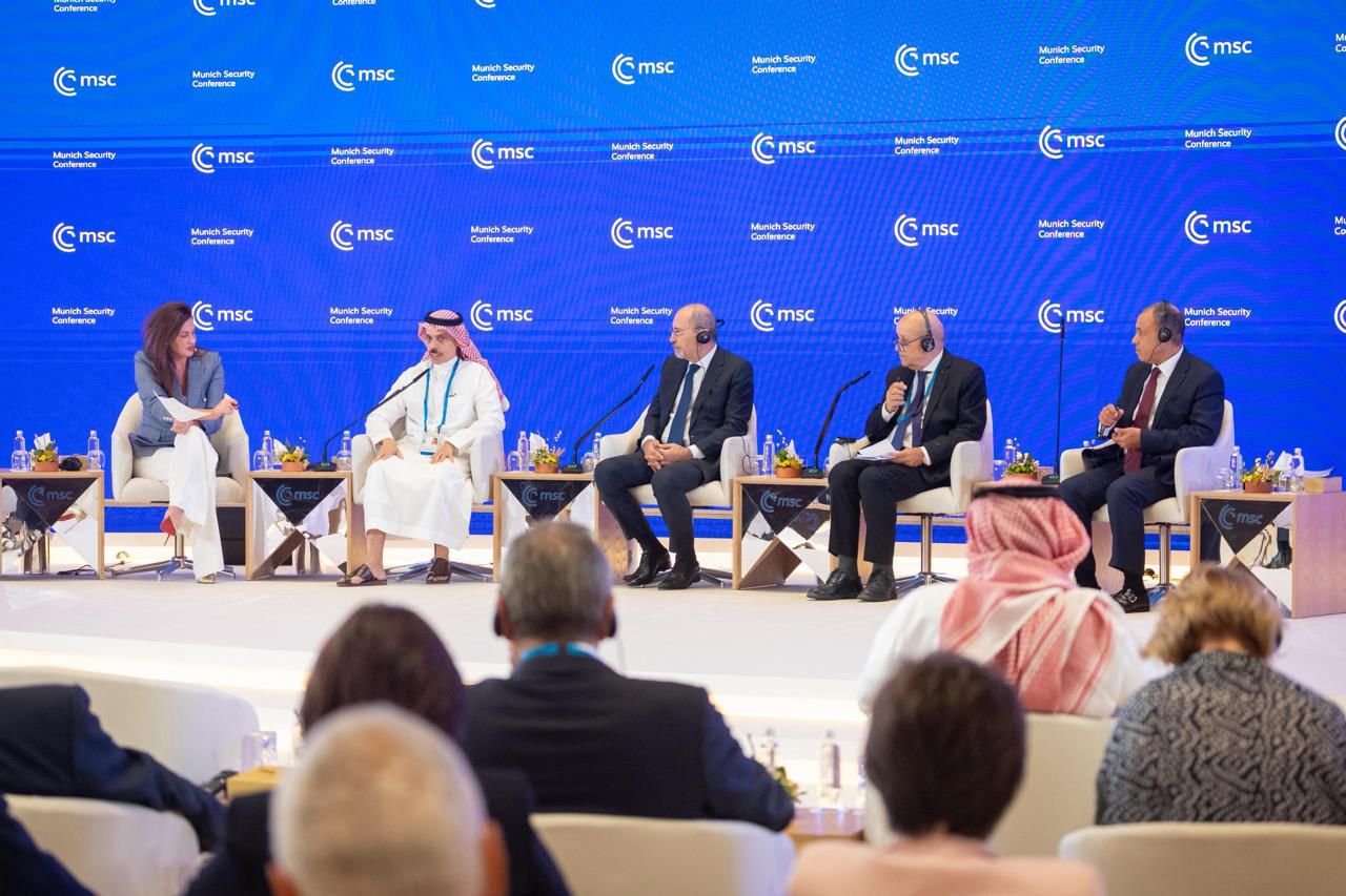 Madar Al-Saa Images 0.4837753819366737