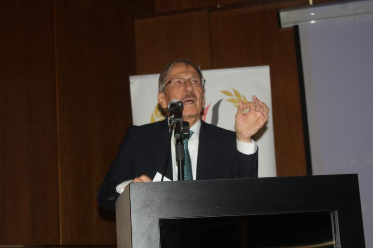 Madar Al-Saa Images 0.3059728157682875