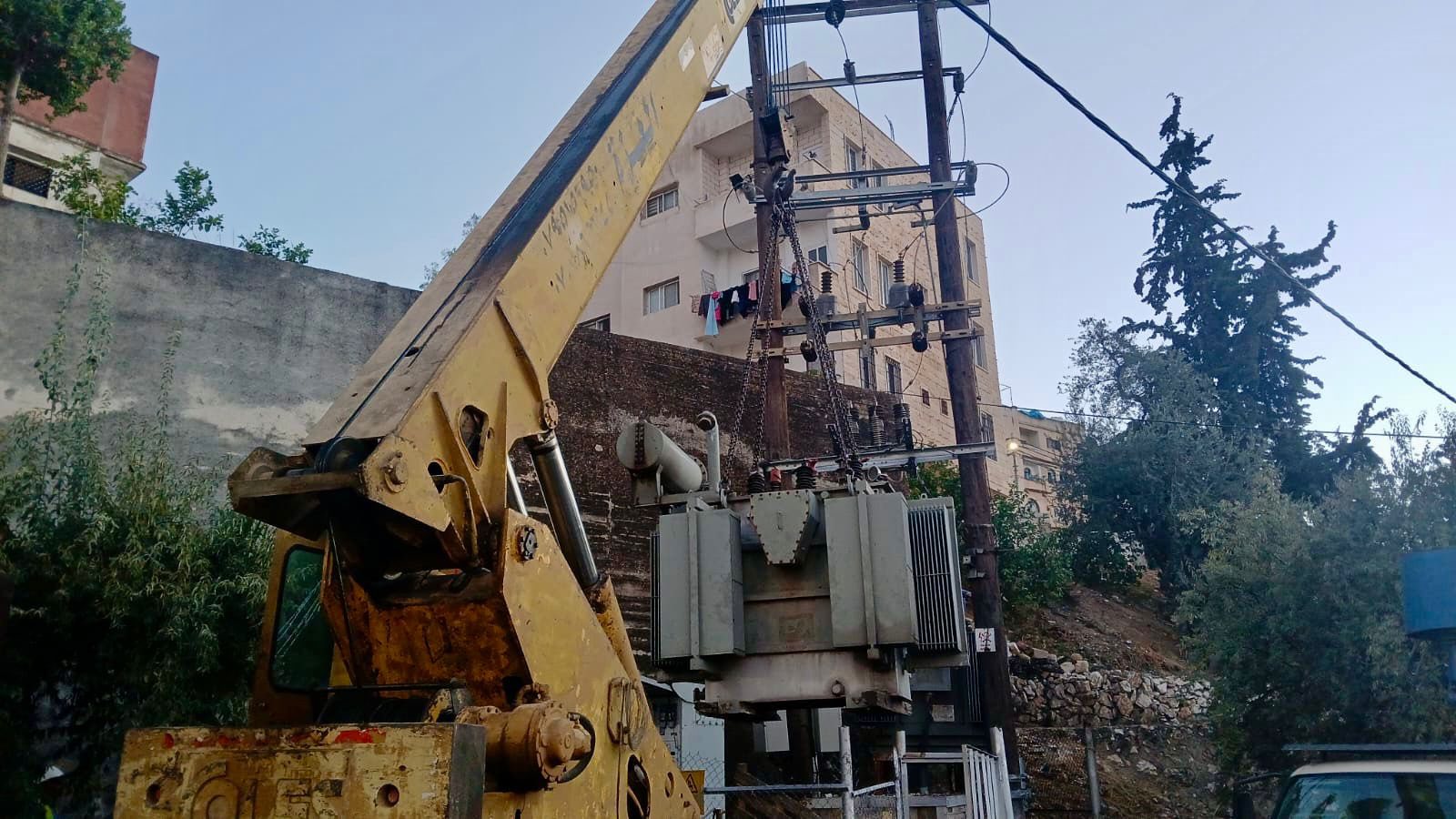 Madar Al-Saa Images 0.7903768104020004