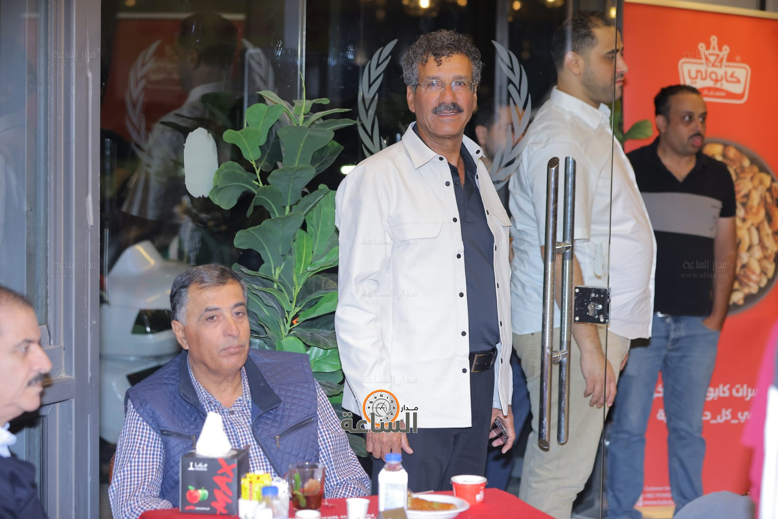 Madar Al-Saa Images 0.6203366372143275