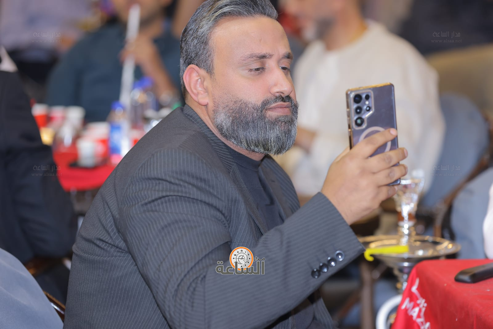 Madar Al-Saa Images 0.3966616624470909