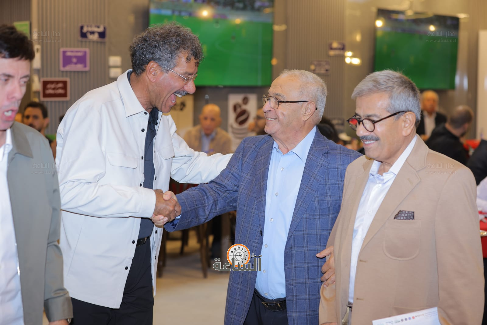 Madar Al-Saa Images 0.9067566111642816