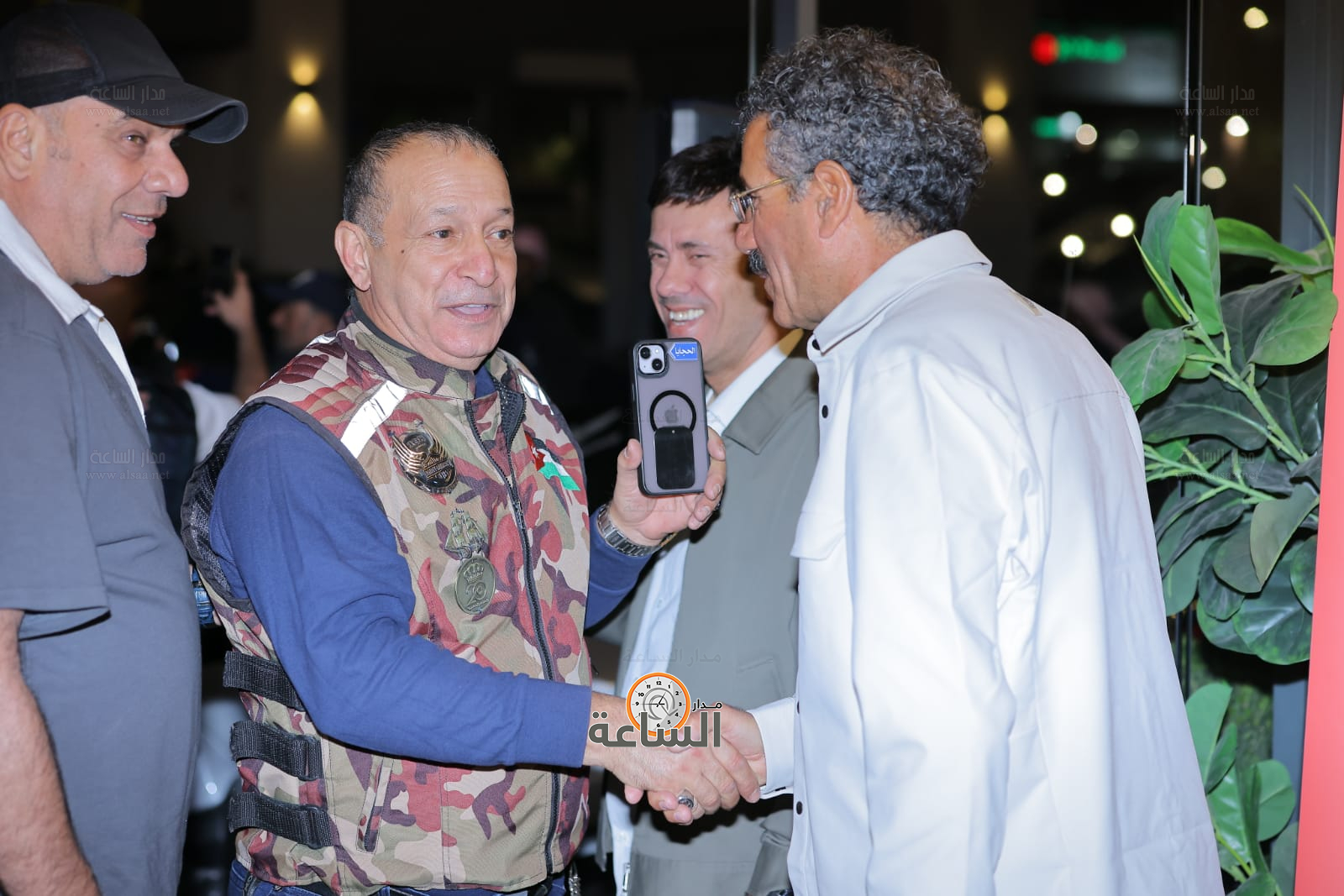 Madar Al-Saa Images 0.049740564496766004