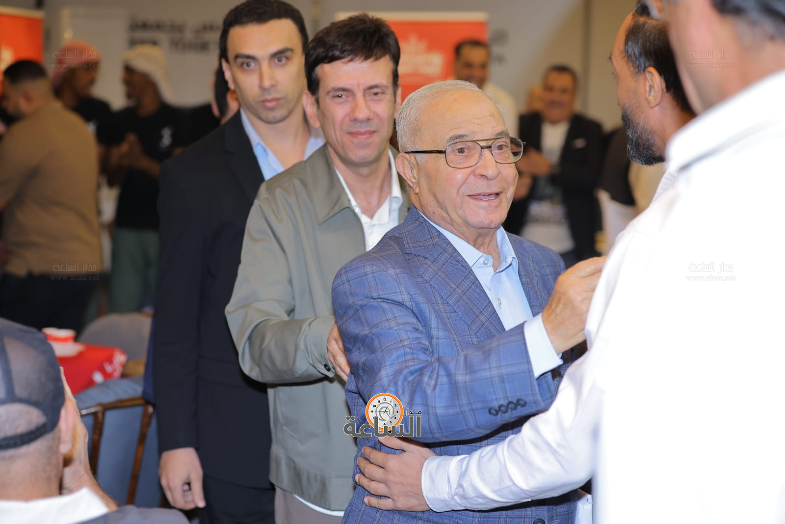 Madar Al-Saa Images 0.889353061394241