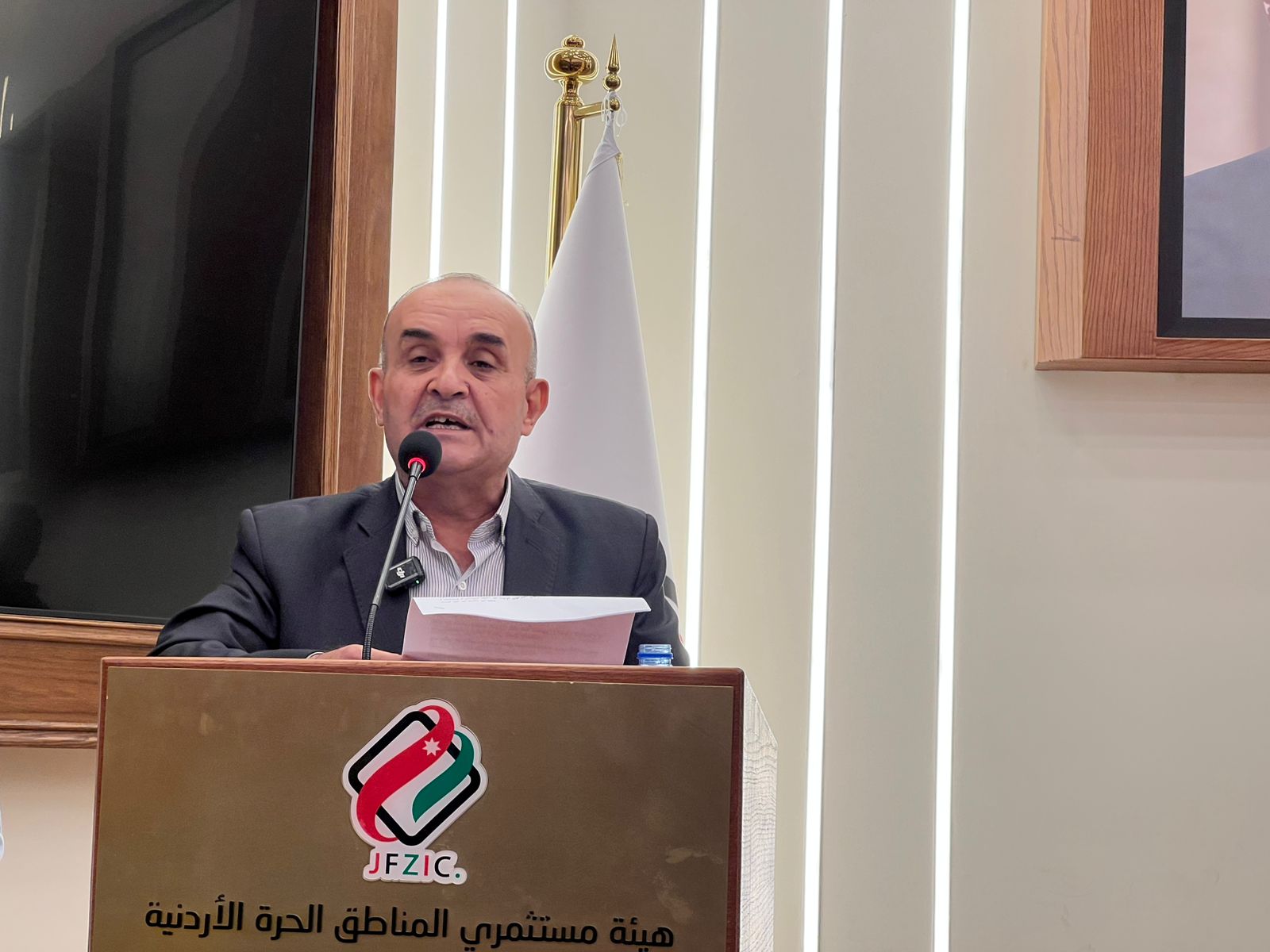 Madar Al-Saa Images 0.07669094253883557