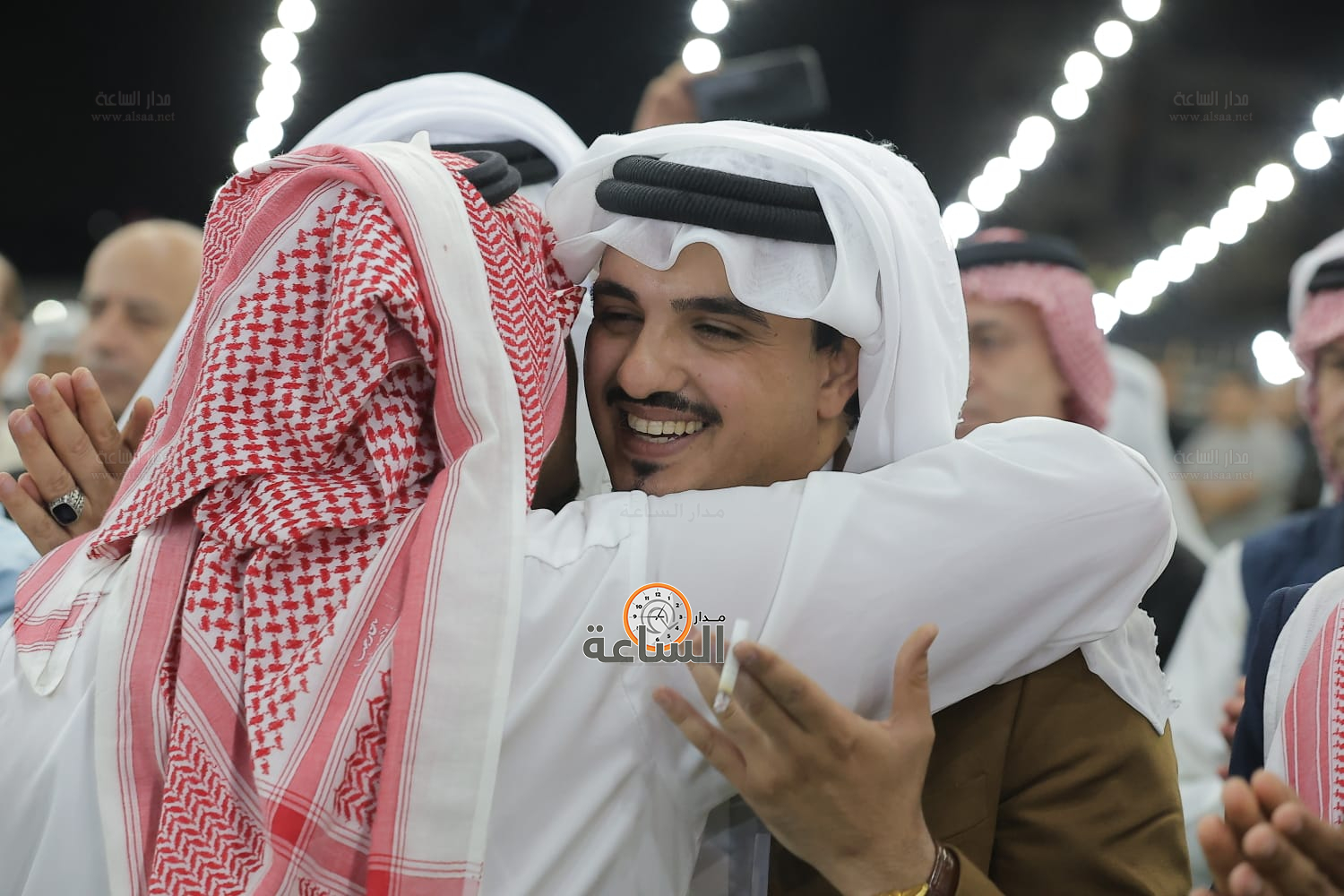 Madar Al-Saa Images 0.44308231600708814