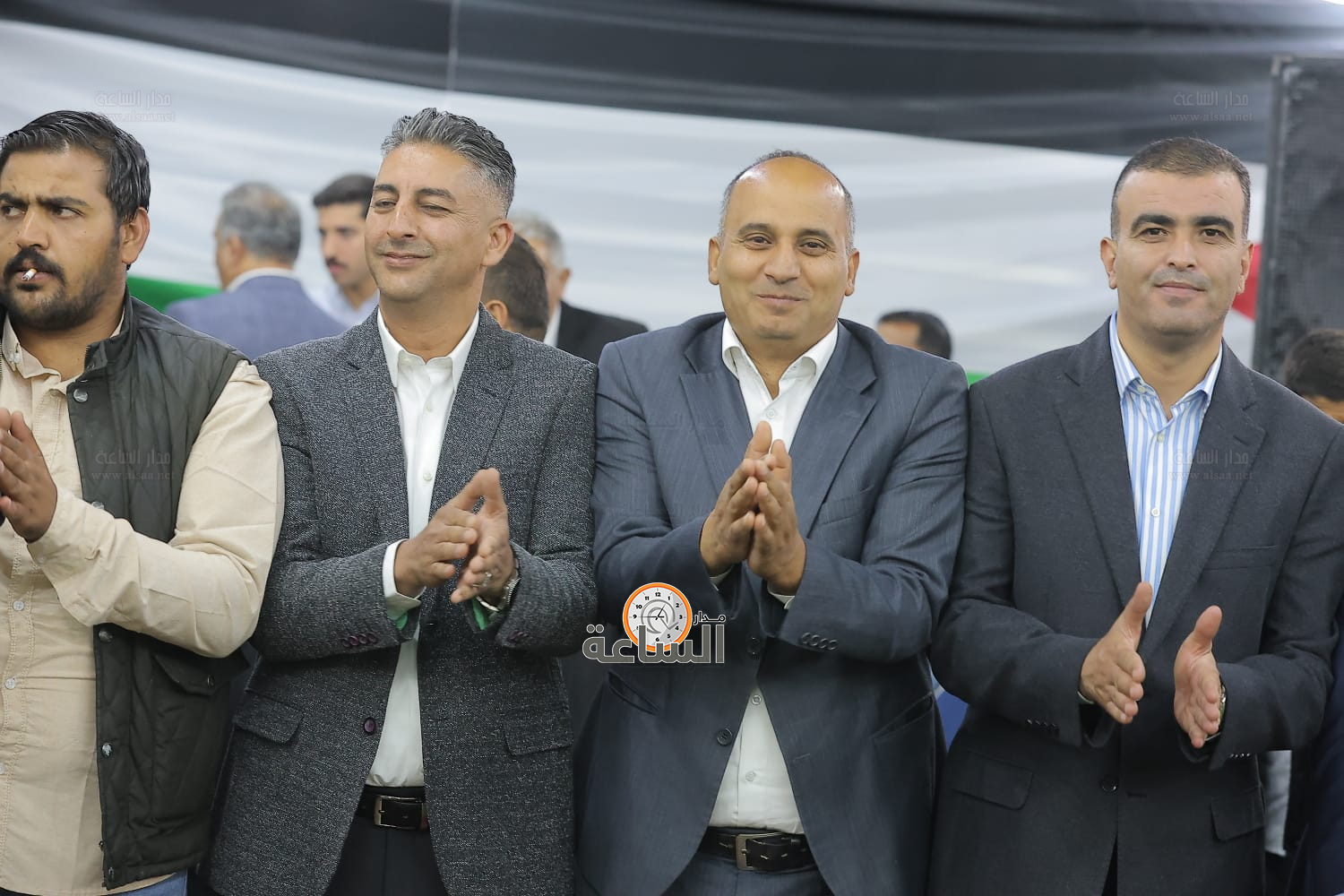 Madar Al-Saa Images 0.5577690472936238