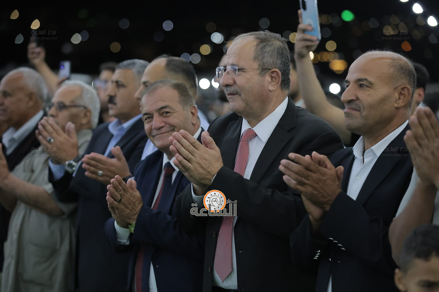 Madar Al-Saa Images 0.6250833845223761