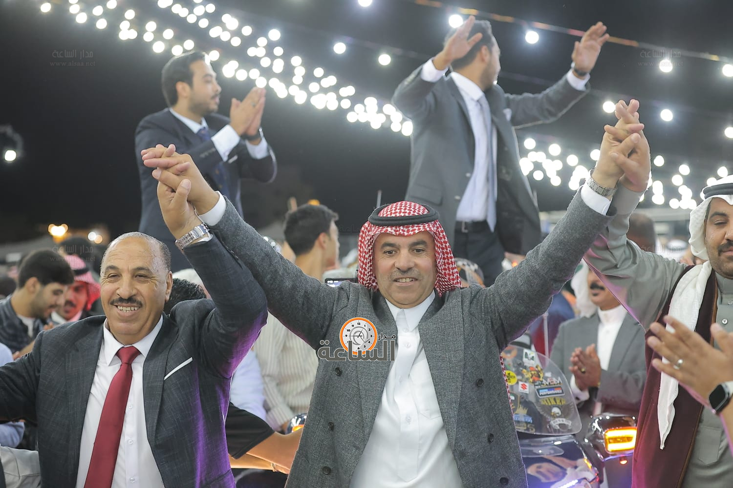 Madar Al-Saa Images 0.49411696165683694