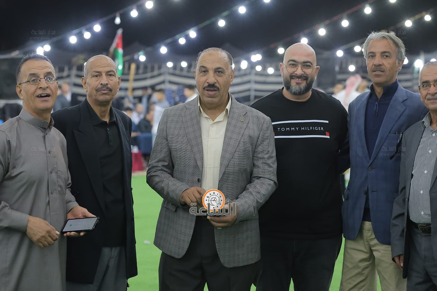 Madar Al-Saa Images 0.3787475581828589