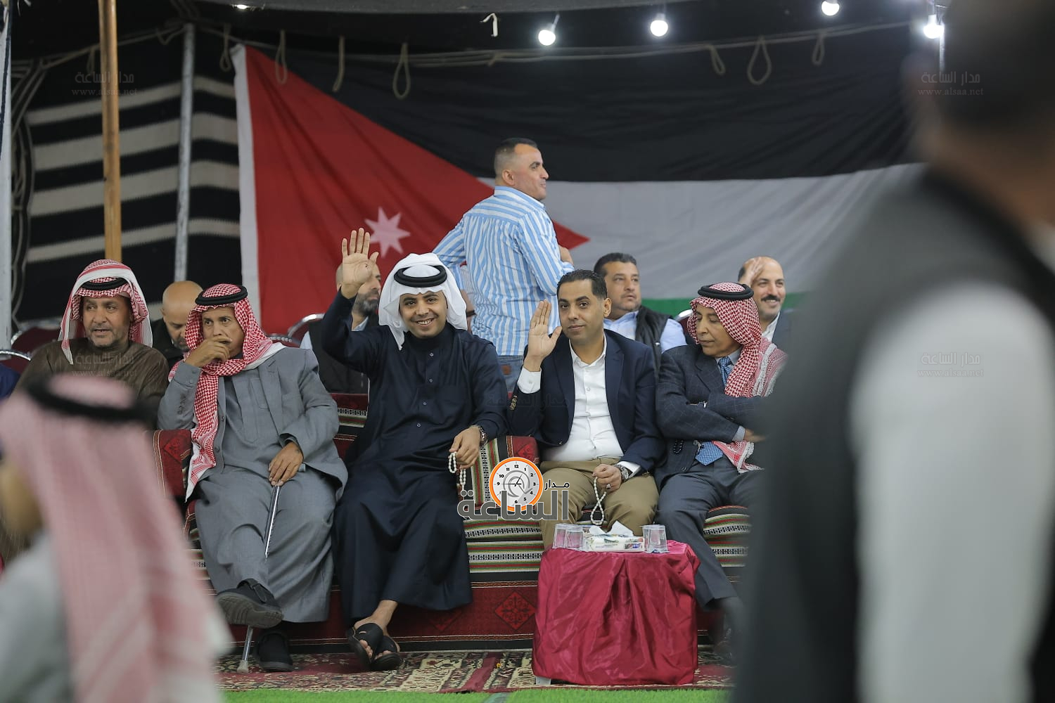 Madar Al-Saa Images 0.041165610693410626