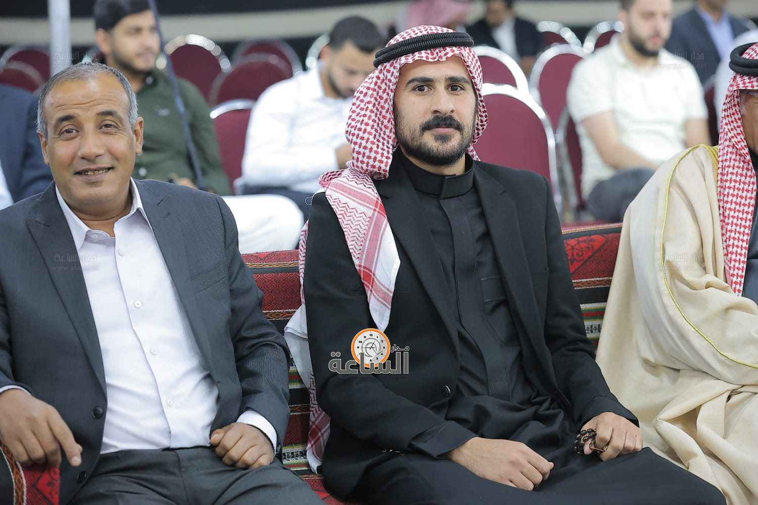 Madar Al-Saa Images 0.17568095046692