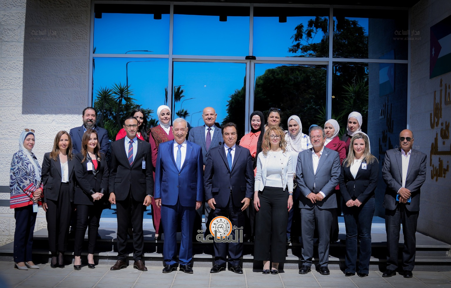 Madar Al-Saa Images 0.06519074752501264