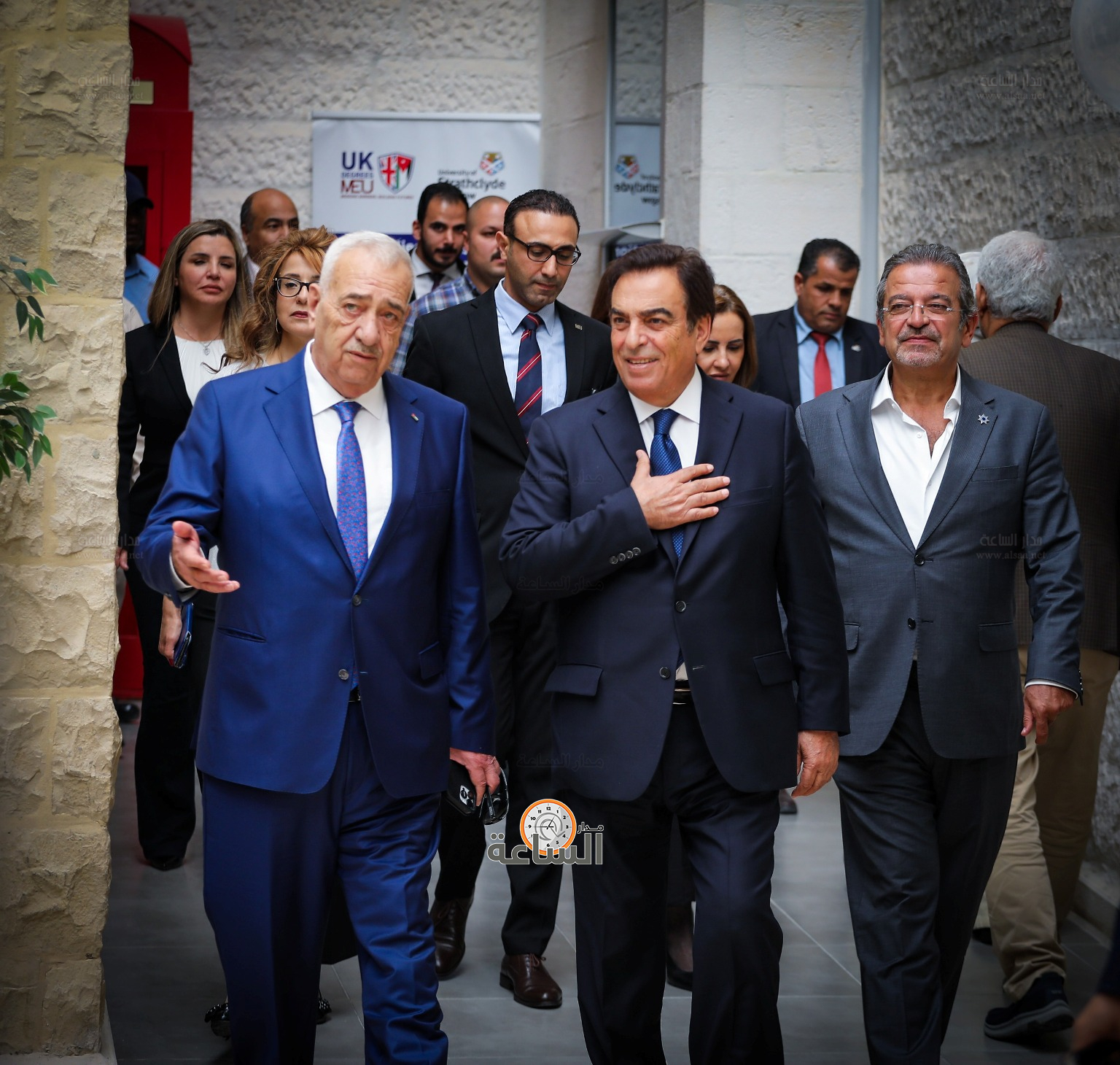 Madar Al-Saa Images 0.6224055661498545