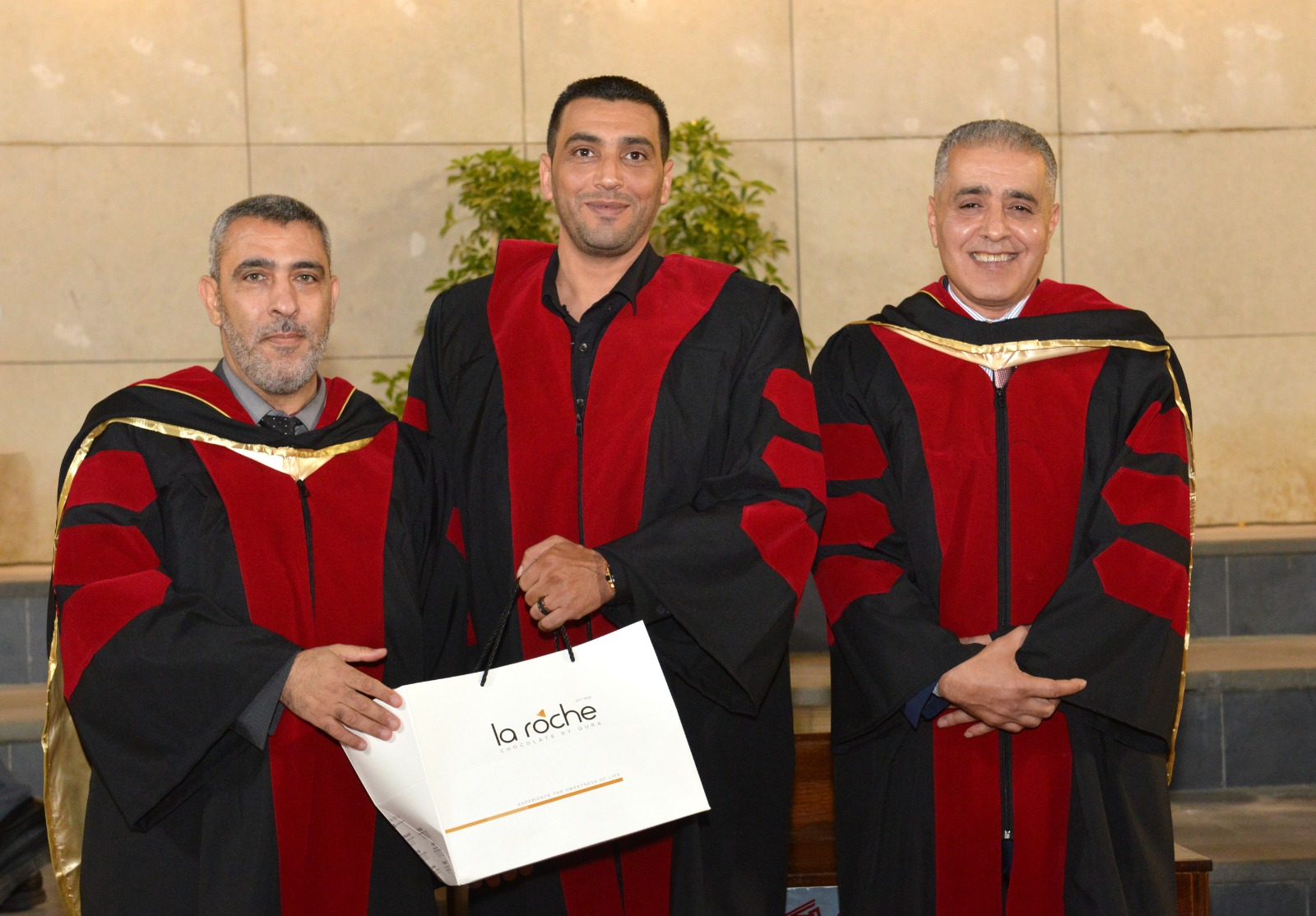 Madar Al-Saa Images 0.4855527579173847