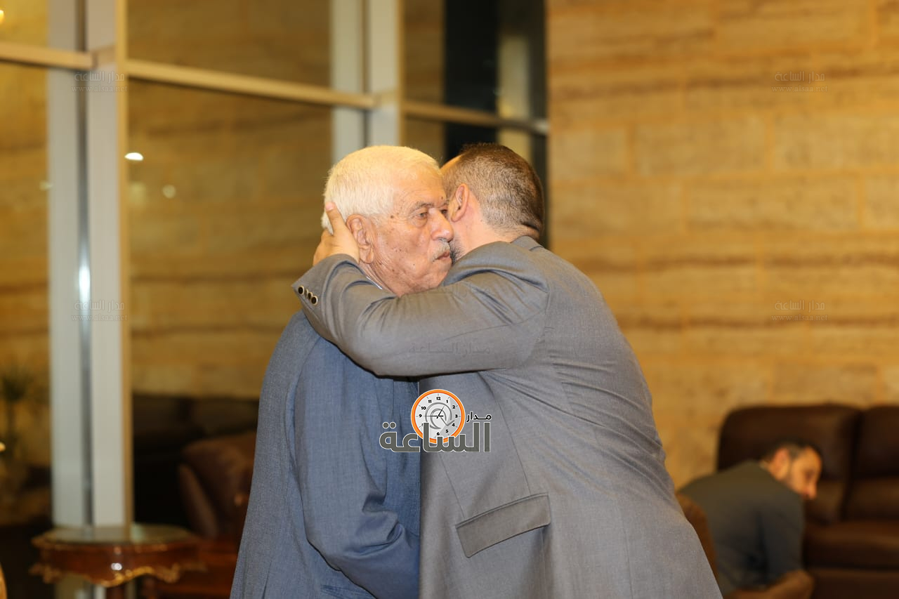 Madar Al-Saa Images 0.7973181613038925