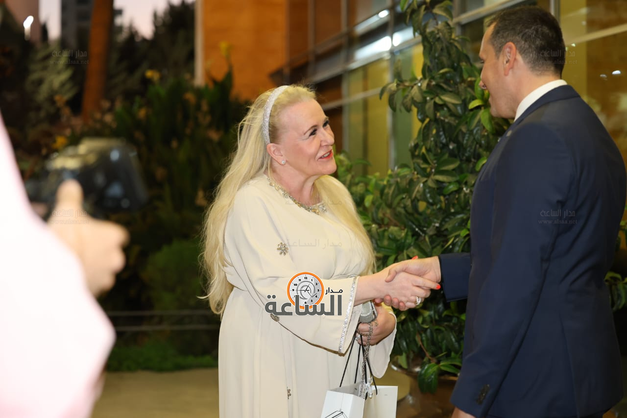 Madar Al-Saa Images 0.4233631458111785