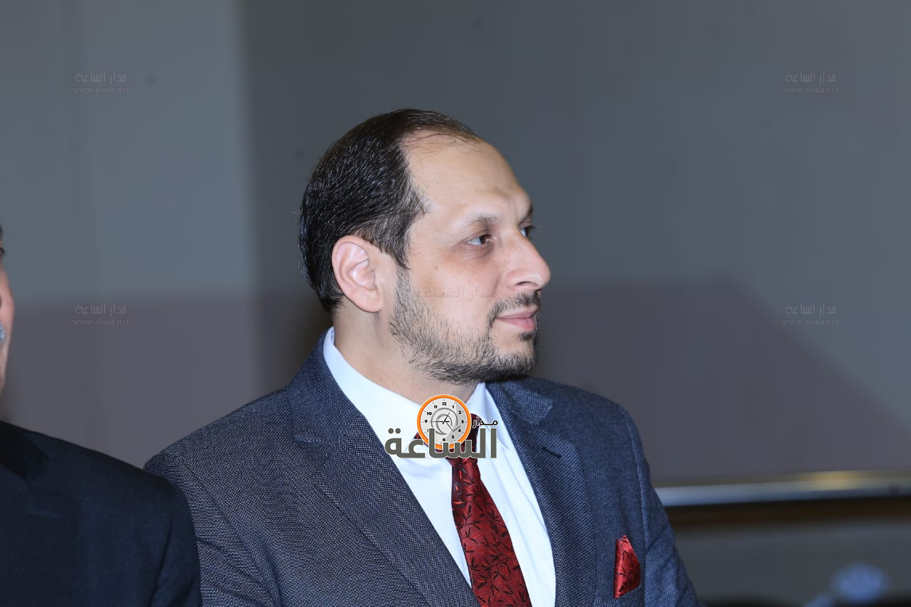 Madar Al-Saa Images 0.6420593331340262