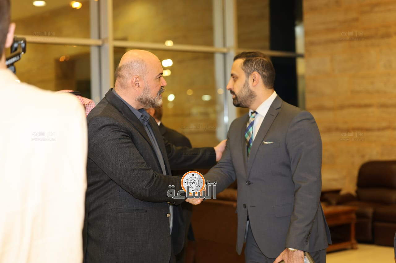 Madar Al-Saa Images 0.6071246705694741