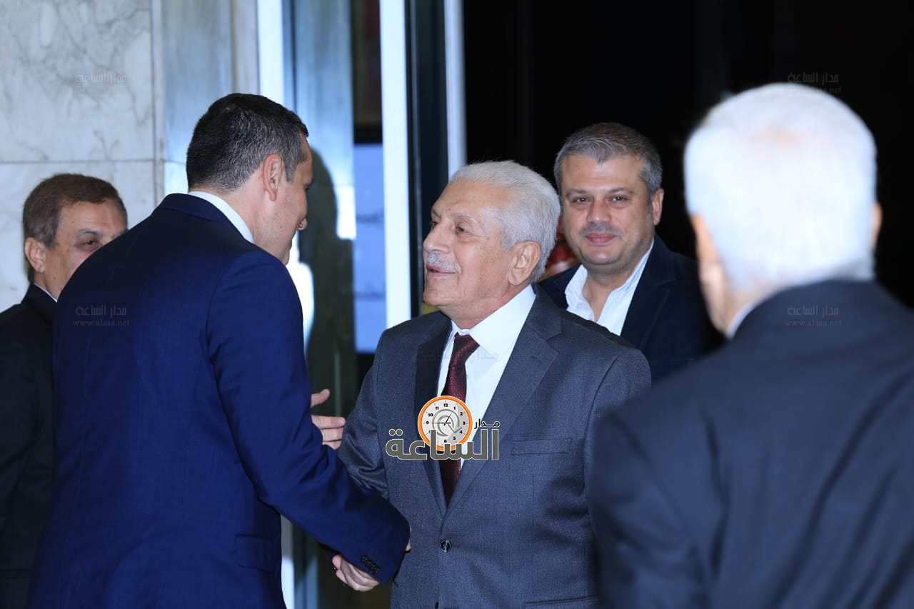 Madar Al-Saa Images 0.9305533353732863