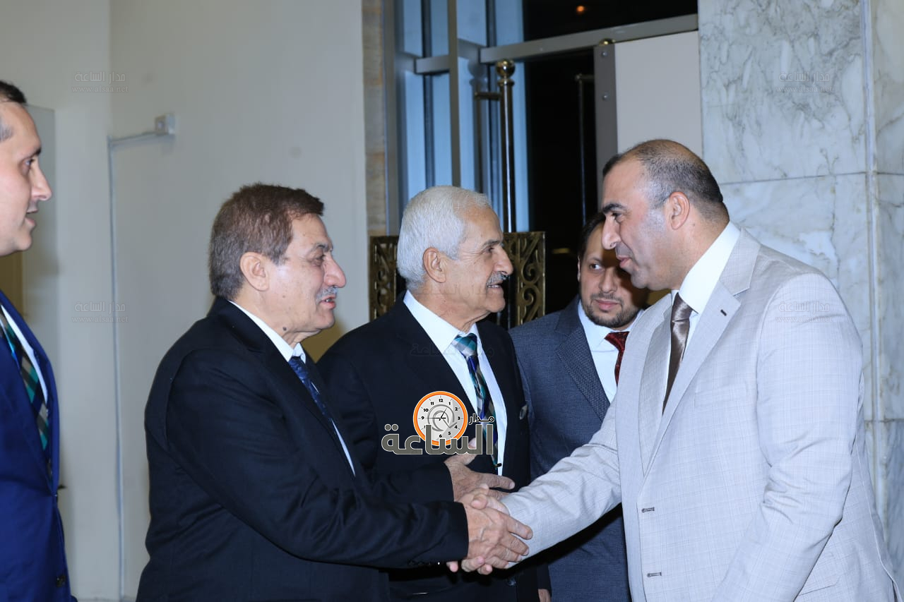 Madar Al-Saa Images 0.818416985364381