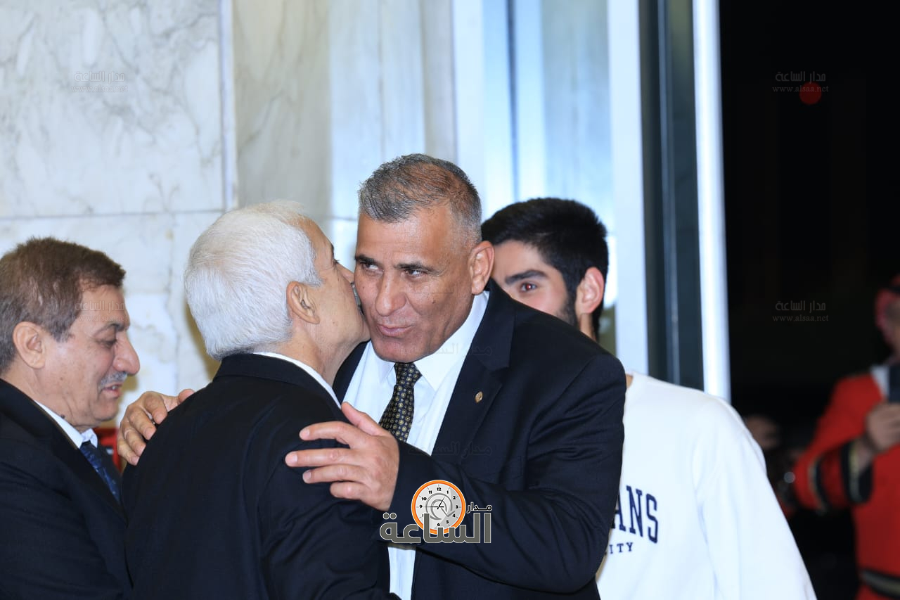 Madar Al-Saa Images 0.8820619728043902